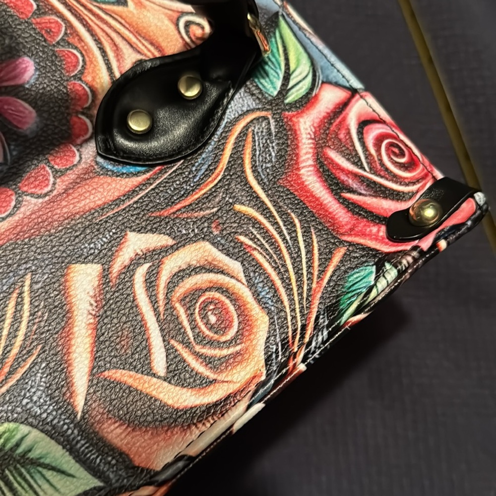 Brand new in bag Colorful Skull and Roses Women's Bag - Picture 10 of 11
